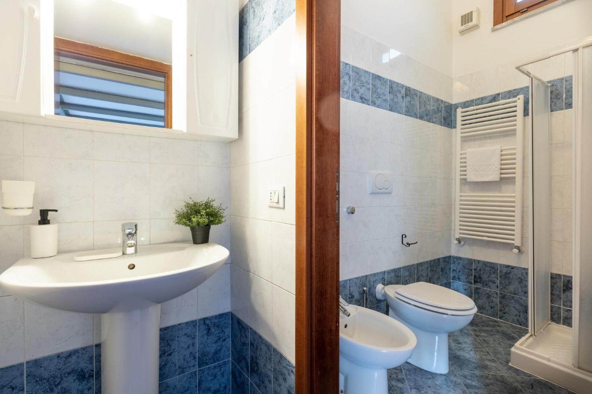 Four Shades Of Pisa Apartments Exterior foto