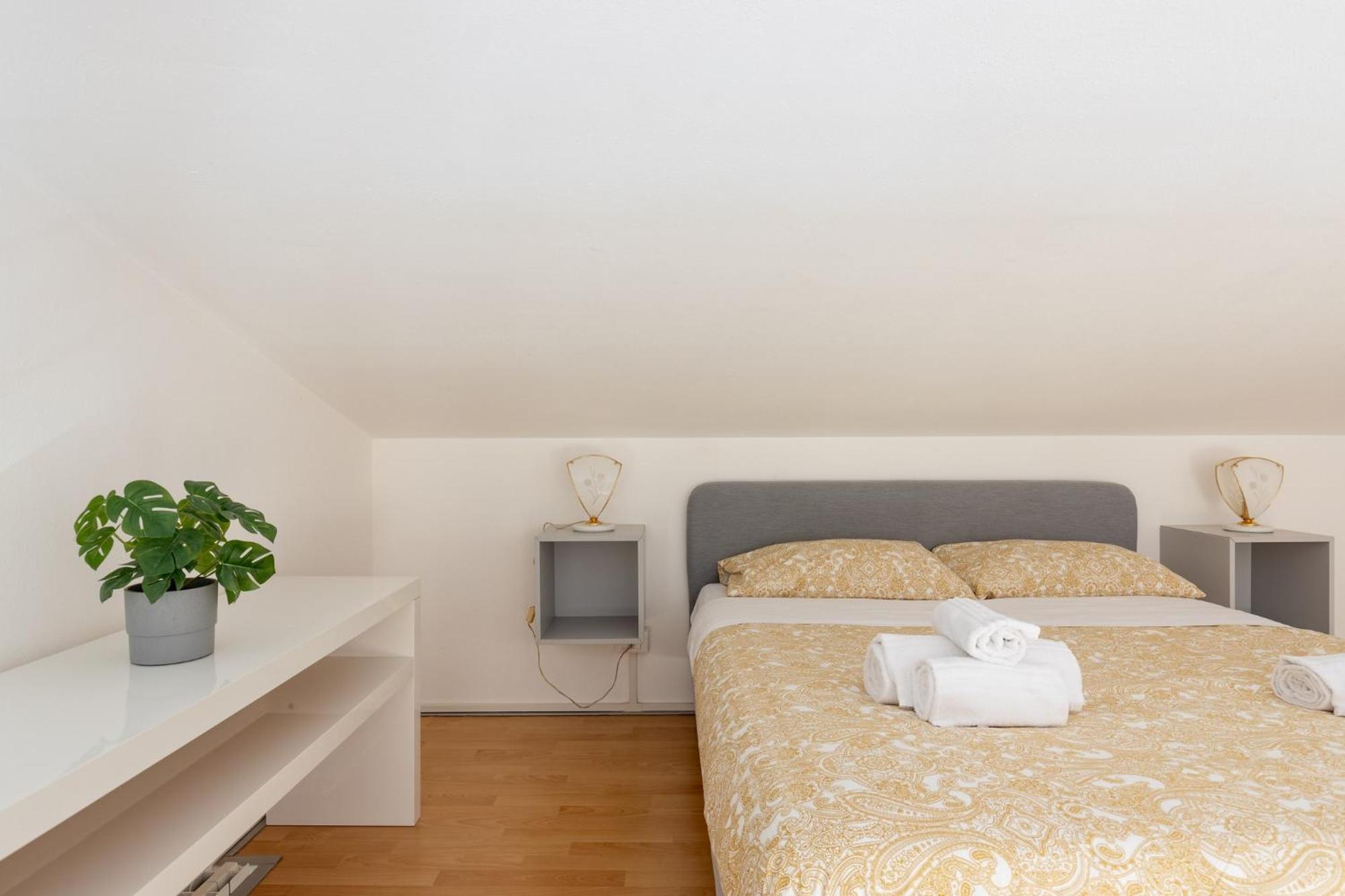 Four Shades Of Pisa Apartments Exterior foto